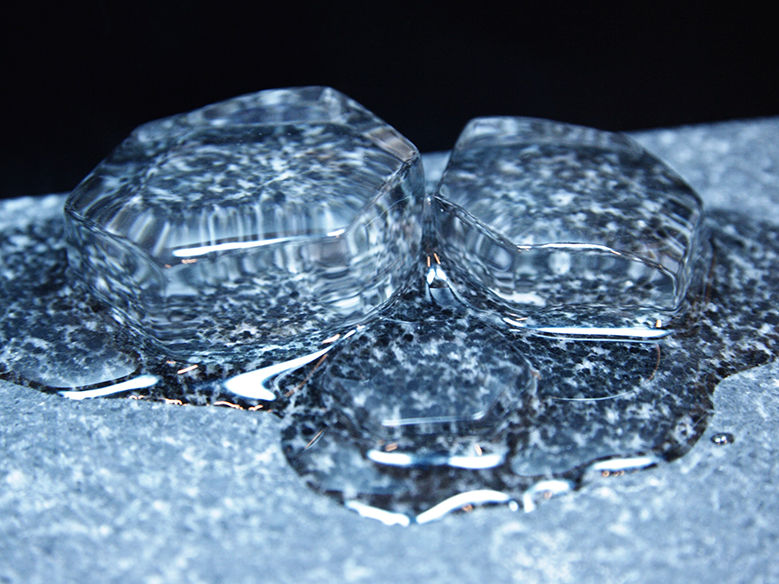 Ice melts layer by layer Ice melts layer by layer