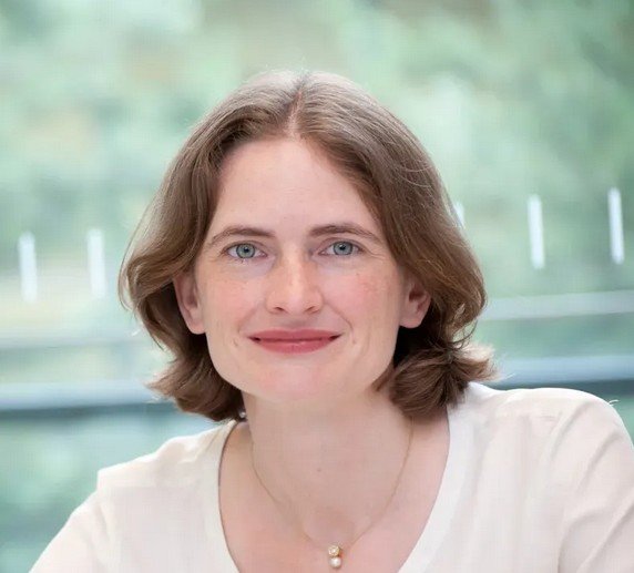 Image of Prof. Dr. Tanja Weil